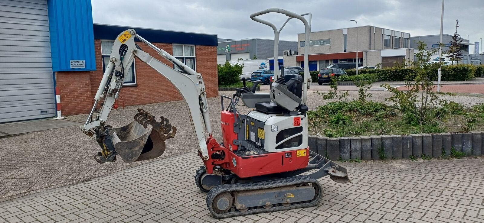Takeuchi TB210 mini excavator, Graafmachine