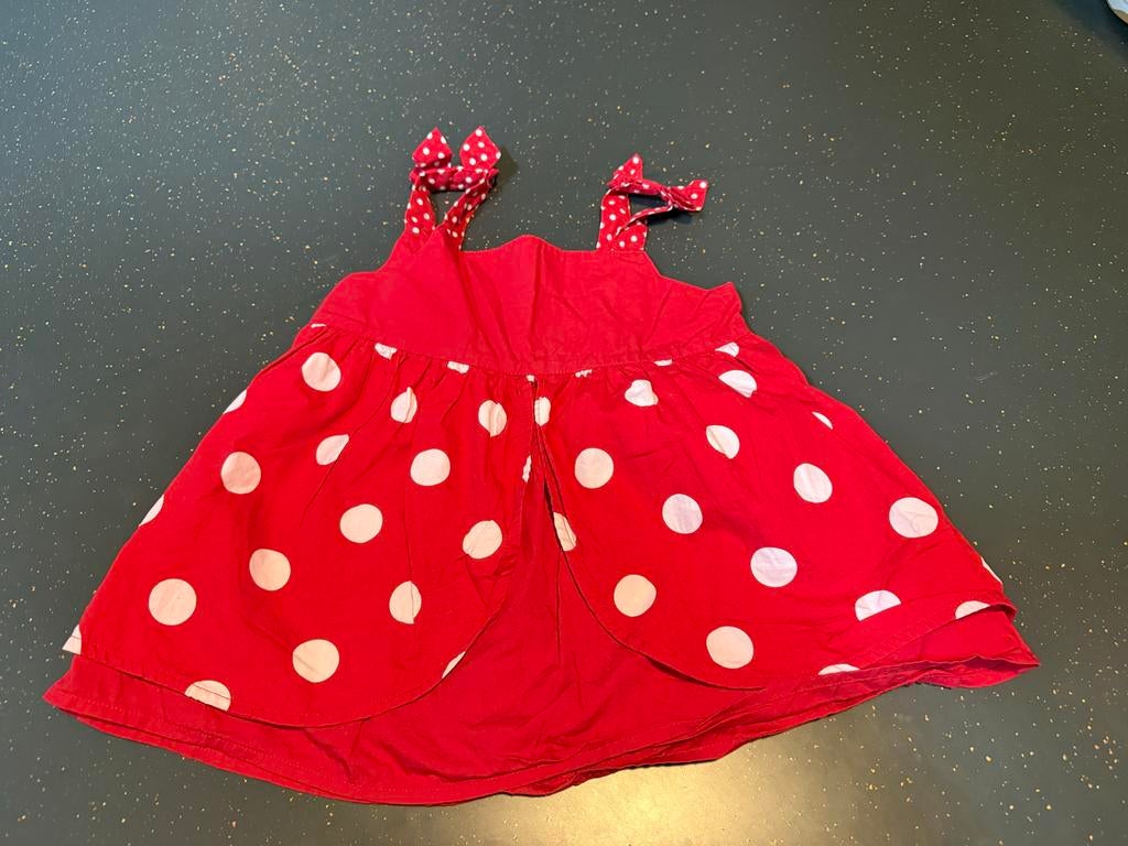 Rood top met witte stippen, maat 116/122, Ophalen of Verzenden, Gebruikt, Meisje, Jurk of Rok
