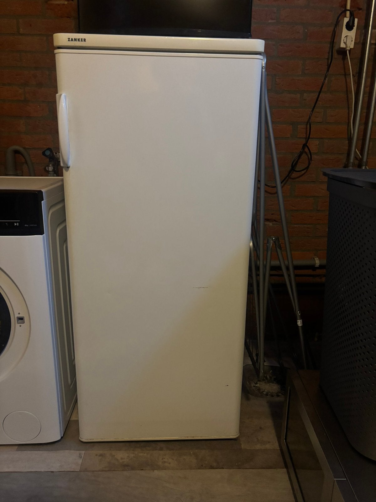 Koelkast - Zanker, Ophalen, 150 tot 200 liter, 120 tot 140 cm, 45 tot 60 cm