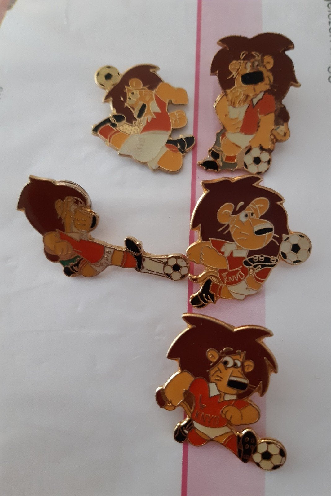 5 x Pin Dutchy, Ophalen of Verzenden, Nieuw, Sport, Speldje of Pin