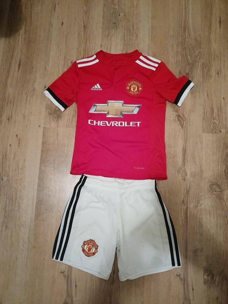 Voetbaltenue Manchester Unite, PSG Maat 122-128, Zo goed als nieuw, Nike, Jongen, Overig