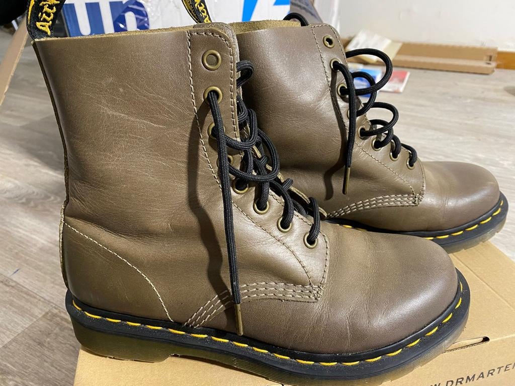 Stoere bruine Dr. Martens laarzen maat 40, Ophalen, Bruin, Lage of Enkellaarzen, Dr. Martens