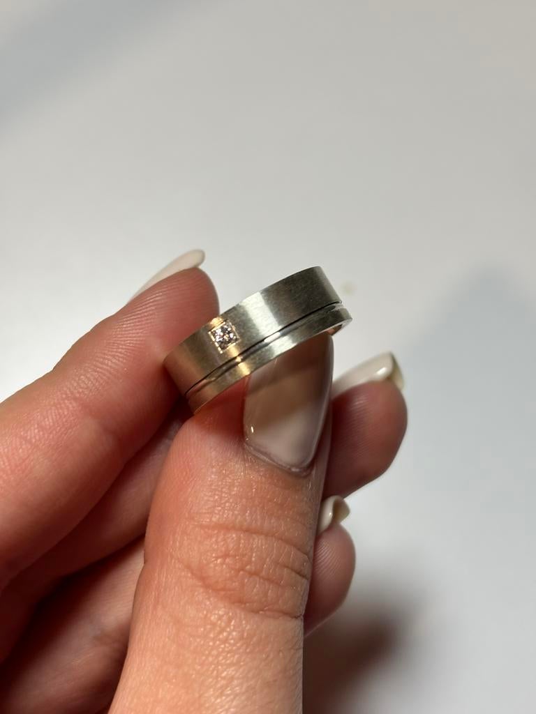 Zilver ring met Diamant, Ophalen of Verzenden, Dame of Heer, Zilver, Kleiner dan 17