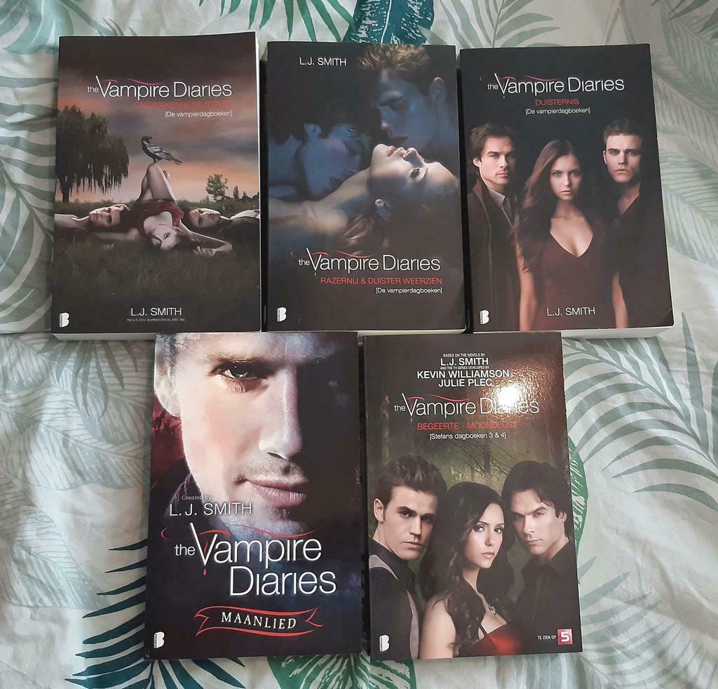 L.J. Smith: the Vampire Diaries, vampierdagboeken 1-6 Stefan, Ophalen of Verzenden, Gelezen, Smith