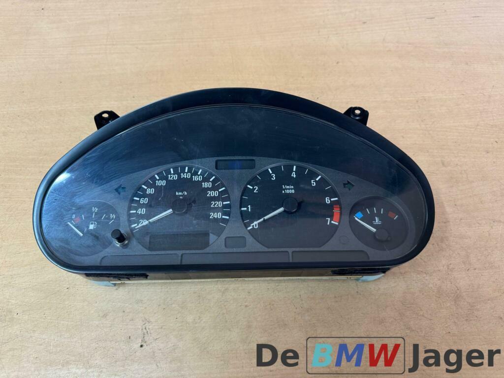 Instrumentenpaneel BMW Z3 Roadster 1.9 62118371576