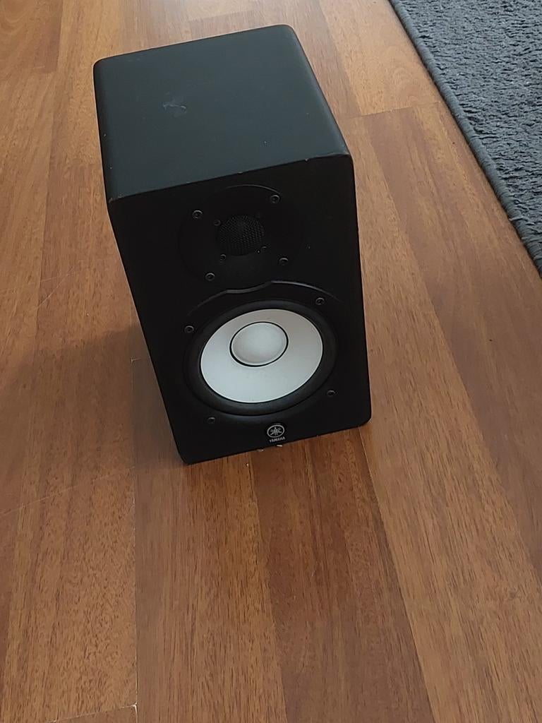 Yamaha HS50M Powered Monitor Speaker, Audio, Tv en Foto, Luidsprekers, Overige merken, Gebruikt, Ophalen of Verzenden, Minder dan 60 watt