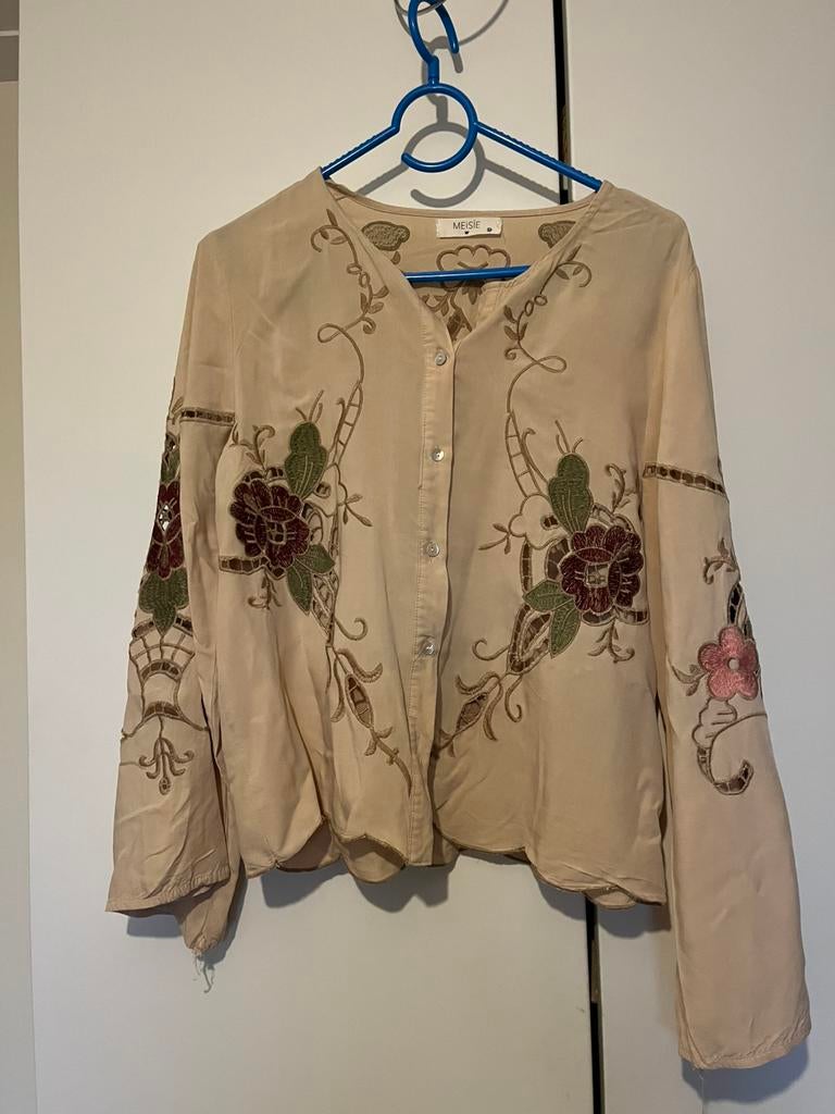 Vintage blouse, Kleding | Dames, Ophalen of Verzenden, Gedragen, Maat 42/44 (L), Beige
