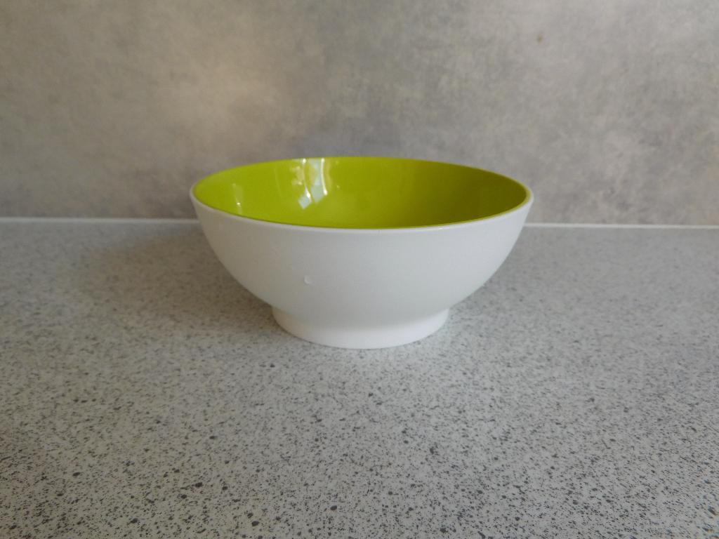 Tupperware Allegra Schaal 275 ml. Wit Lime, Ophalen of Verzenden, Zo goed als nieuw, Geel, Schaal