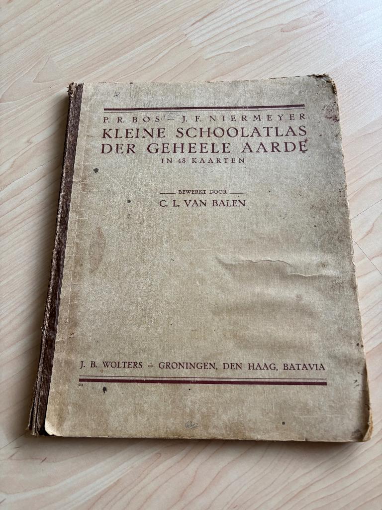 Kleine schoolatlas der geheele aarde, Ophalen of Verzenden