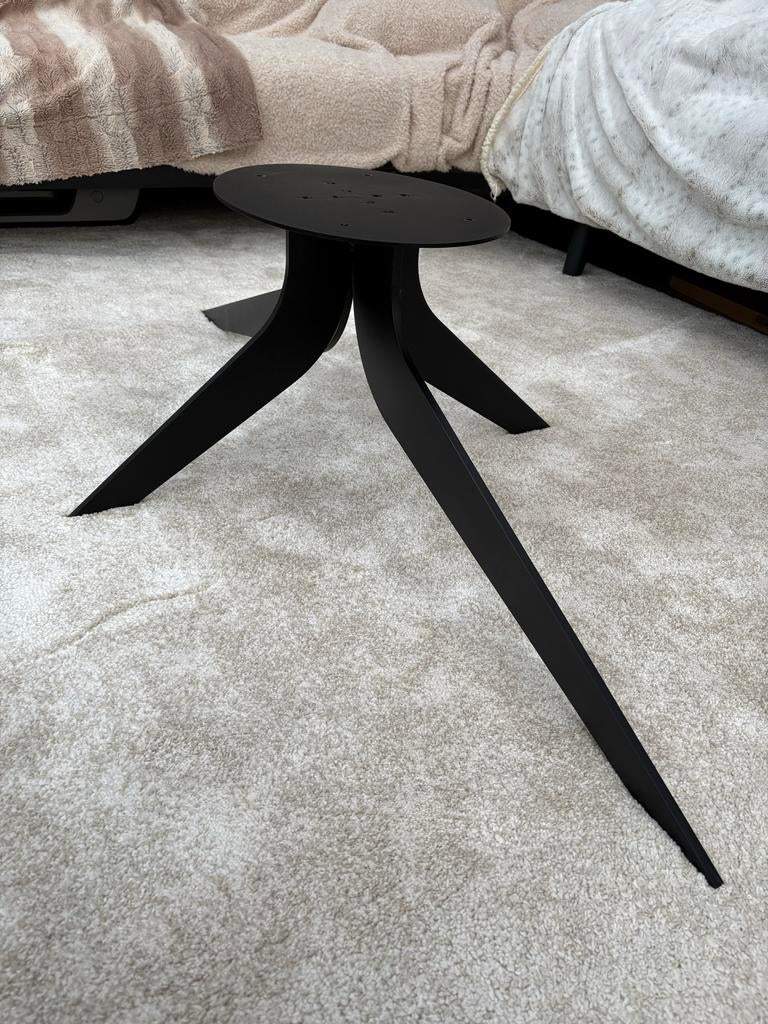 Moderne zwarte salontafel poten, Huis en Inrichting, Gebruikt, 100 tot 150 cm, Rond, Metaal