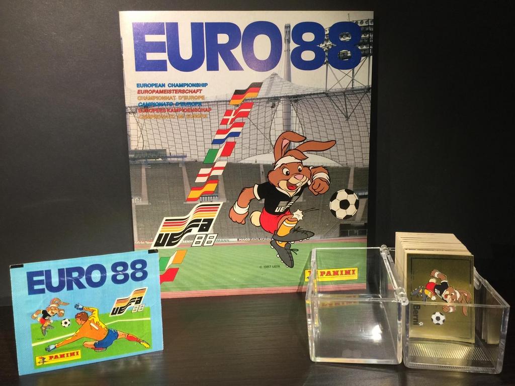 Panini Euro '88 Complete Set + Leeg Album, Ophalen of Verzenden, Zo goed als nieuw, Overige sporten, Poster, Plaatje of Sticker