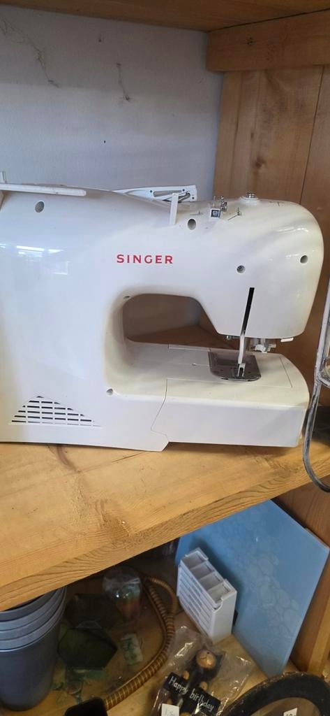 2 Naaimachines - Singer en een janome, Ophalen, Gebruikt, Naaimachine, Singer