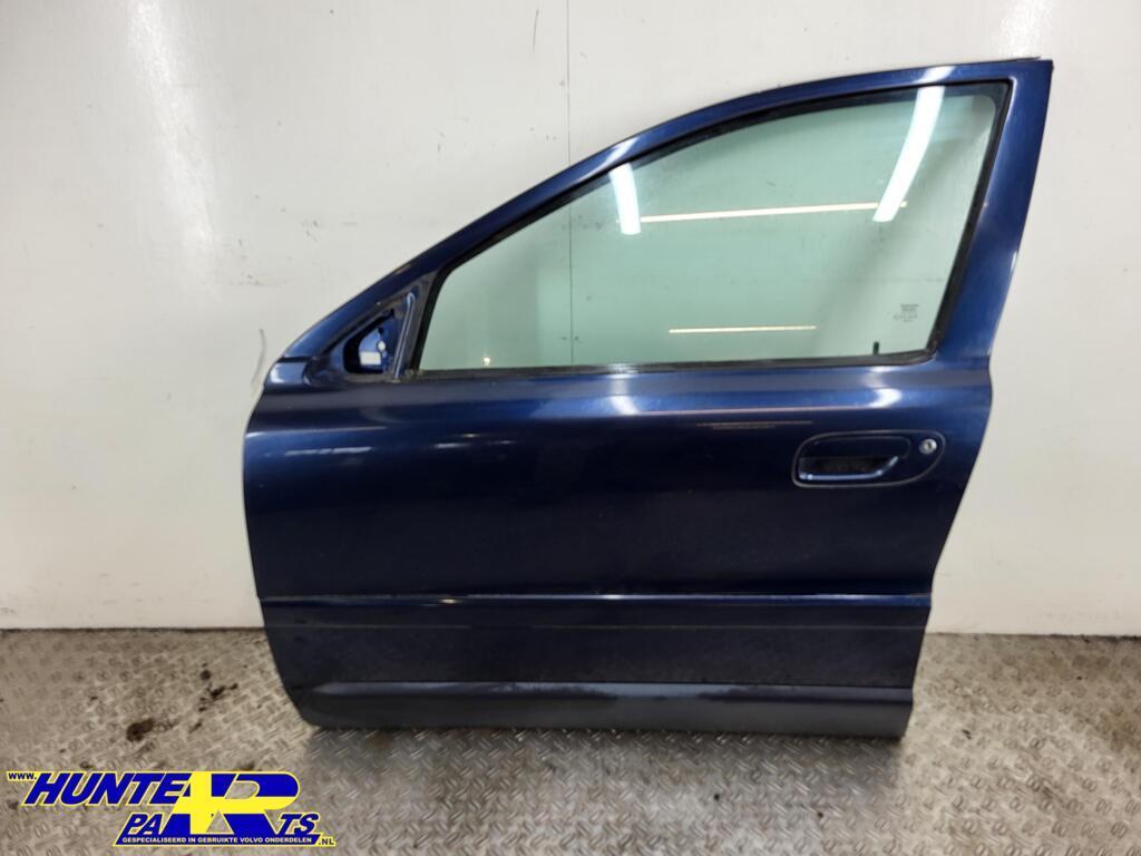 Voorportier L Volvo XC70 II ('02-'07), Gebruikt, Deur, Voor, Ophalen of Verzenden