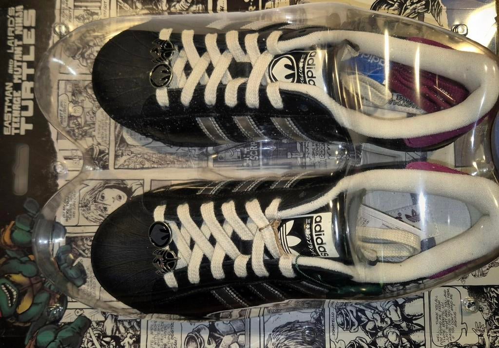 Adidas Superstar TMNT - Maat 44 - Zeldzaam!, Zwart, Nieuw, Ophalen of Verzenden, Sneakers of Gympen