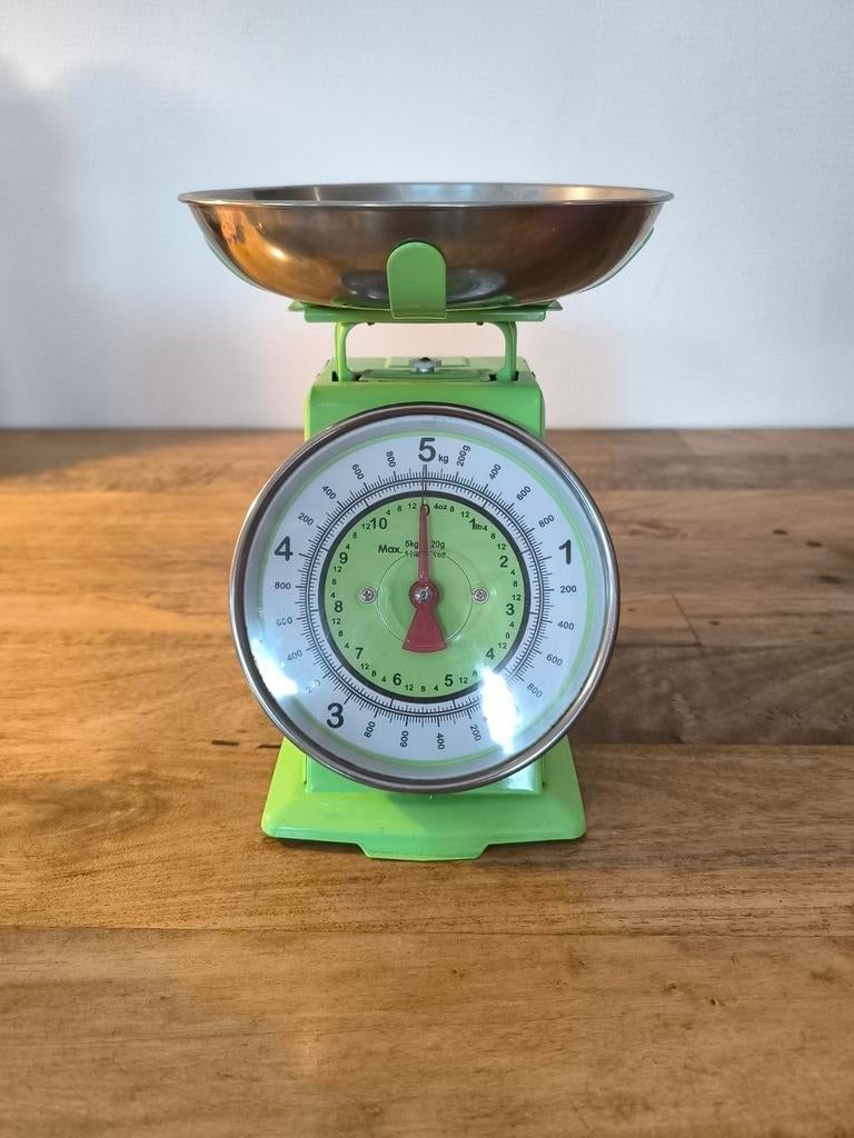 CMC retro keukenweegschaal 5 kilo groen, Witgoed en Apparatuur, Weegschalen, Minder dan 10 kg, Keukenweegschaal, 1 tot 500 gram