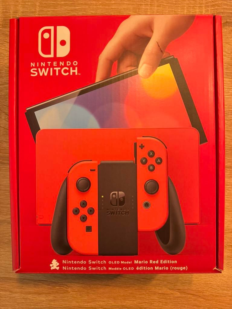 Nintendo Switch Oled Mario + 256 GB SD-Kaart + travelcase, Spelcomputers en Games, Spelcomputers | Nintendo Switch, Ophalen of Verzenden