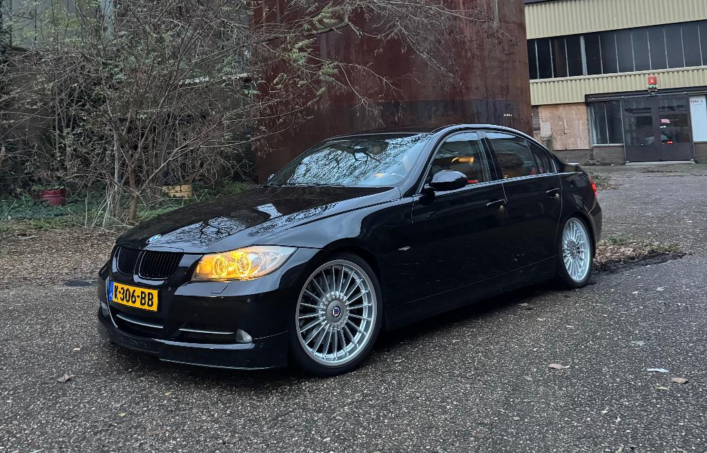 BMW 330i | ombouw naar B3 Alpina E90 (335i)  | N54 | 360PK, Auto's, Automaat, Achterwielaandrijving, Navigatiesysteem, 360 pk