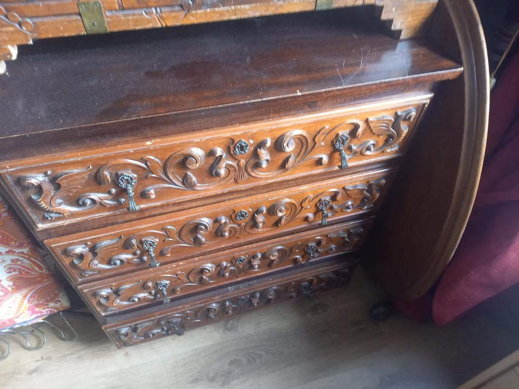Antieke ladenkas5 bewerkt ophalen, Antiek en Kunst, Ophalen of Verzenden
