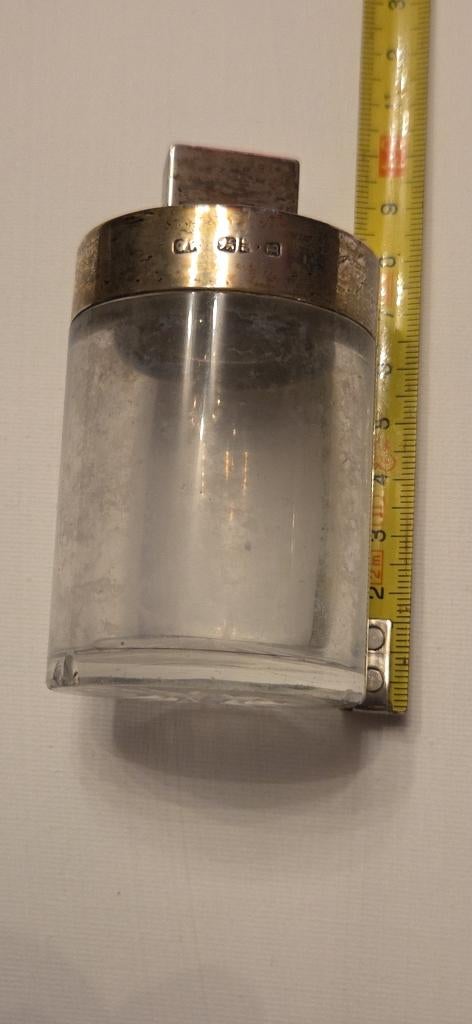 Chester zilveren zeer zware kristallen pot., Antiek en Kunst, Ophalen of Verzenden, Zilver