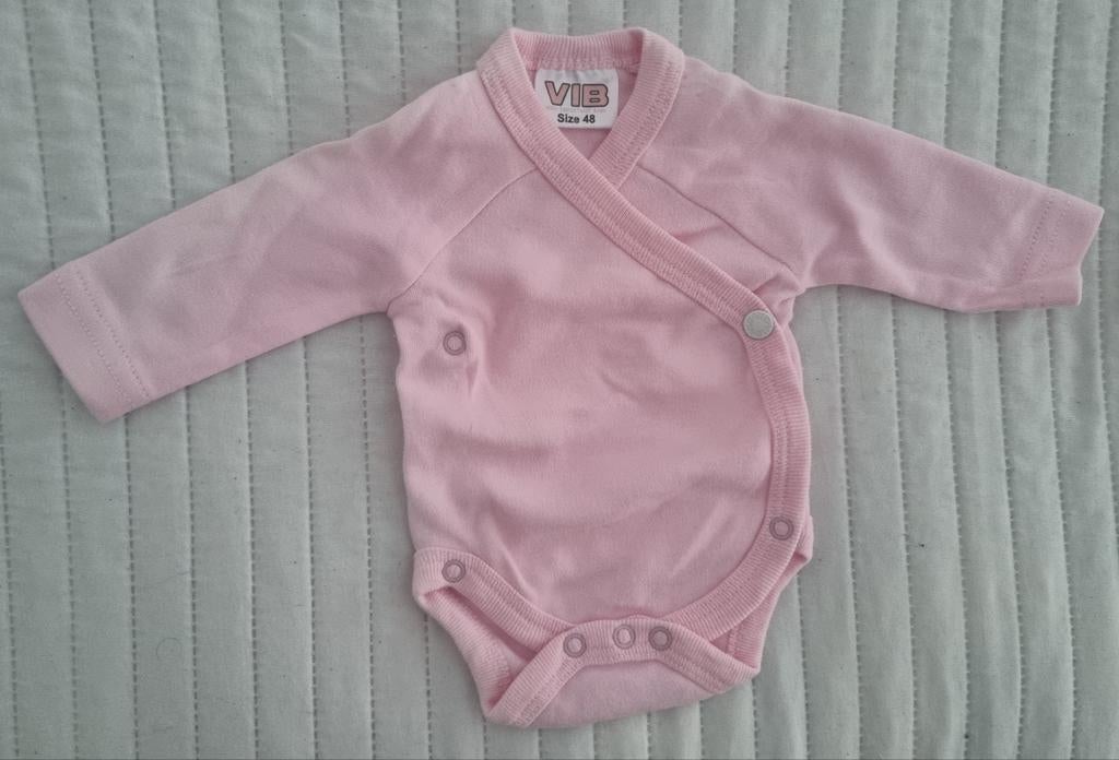 Vib rompertje maat 48 prematuur roze kraamcadeau romper, Kinderen en Baby's, Babykleding | Prematuur, VIB, Nieuw, Shirtje of Longsleeve