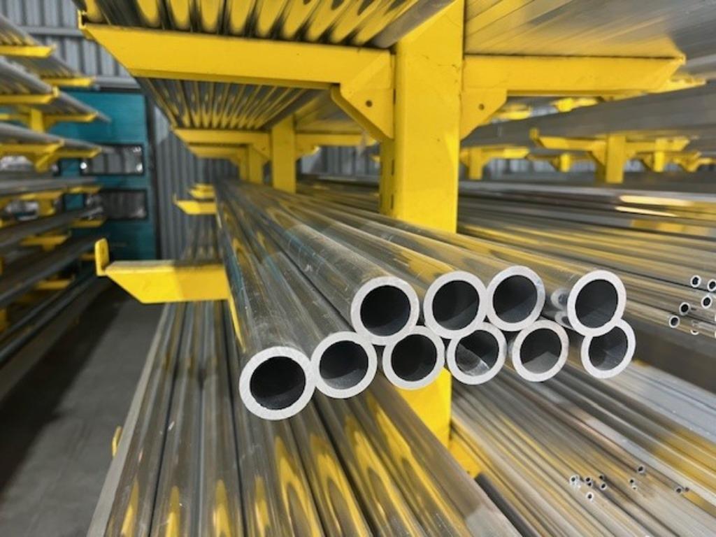 aluminium profielen, Buis Hoek Plat Massief Koker, Doe-het-zelf en Verbouw, Ophalen, Nieuw, Aluminium