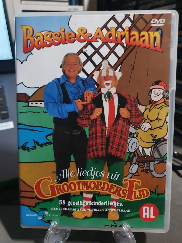Bassie & Adriaan alle liedjes uit grootmoeders tijd - DVD, Alle leeftijden, Ophalen, Zo goed als nieuw