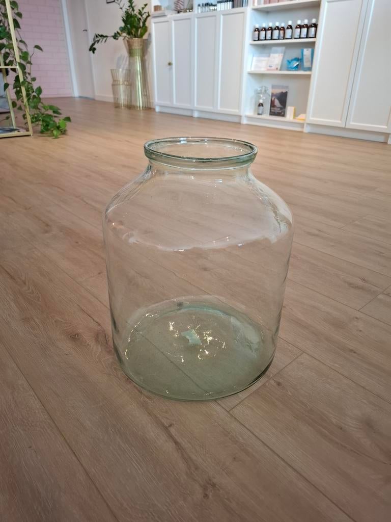 Grote glazen vaas, Ophalen, Zo goed als nieuw