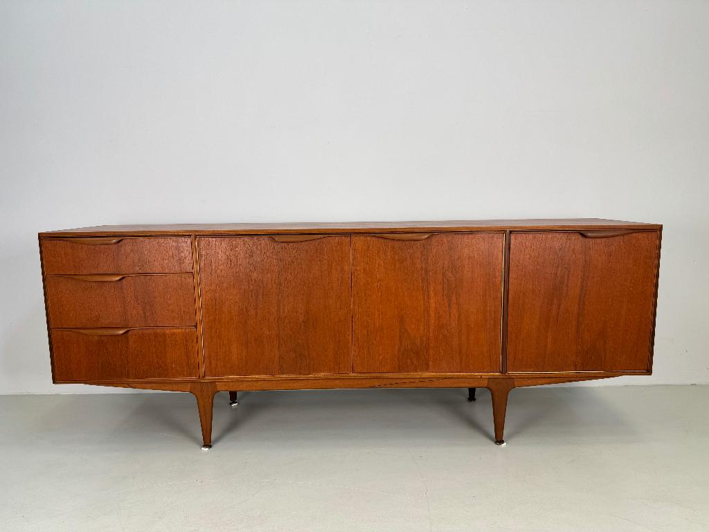 Vintage dressoir McIntosh jaren 60., Verzenden, Zo goed als nieuw, 25 tot 50 cm, 150 tot 200 cm