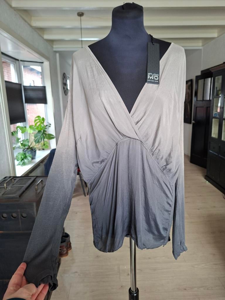 Prachtige Studio Mo Blouse - Maat L, Nieuw!, Kleding | Dames, Studio Mo, Maat 42/44 (L), Nieuw, Ophalen of Verzenden