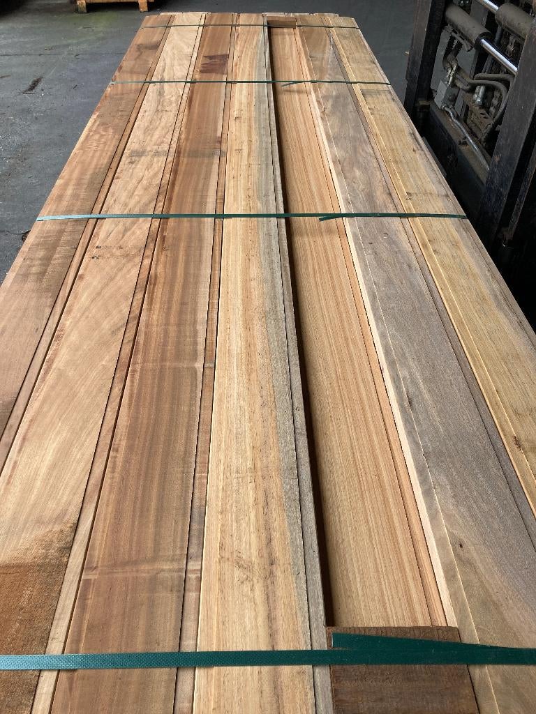 Hardhout–Timborana–planken–terrasdelen-schutting-dekdelen, Ophalen, Nieuw, Hout