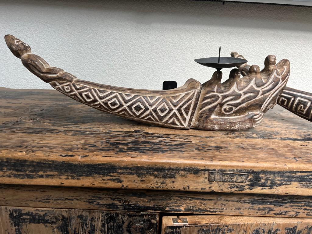 Kandelaar houtsnijwerk Indonesie Boot Kano model groot 50cm, Verburgt Vintage, Bruin, Nieuw, Ophalen of Verzenden