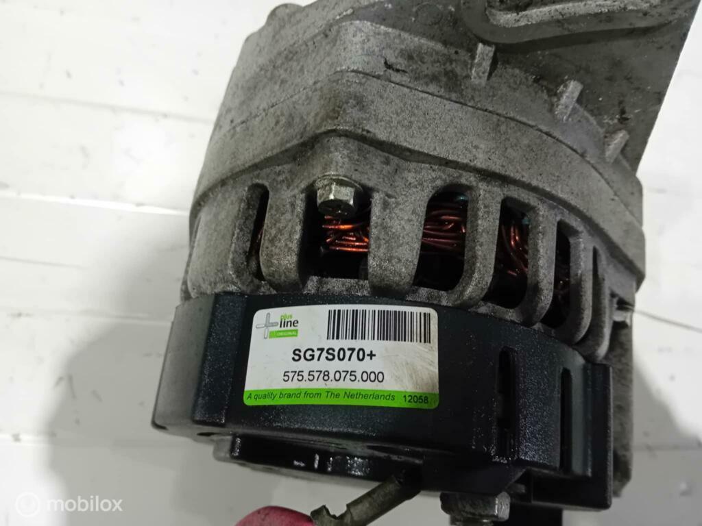 Dynamo Renault 575578075000, Ophalen of Verzenden, Gebruikt