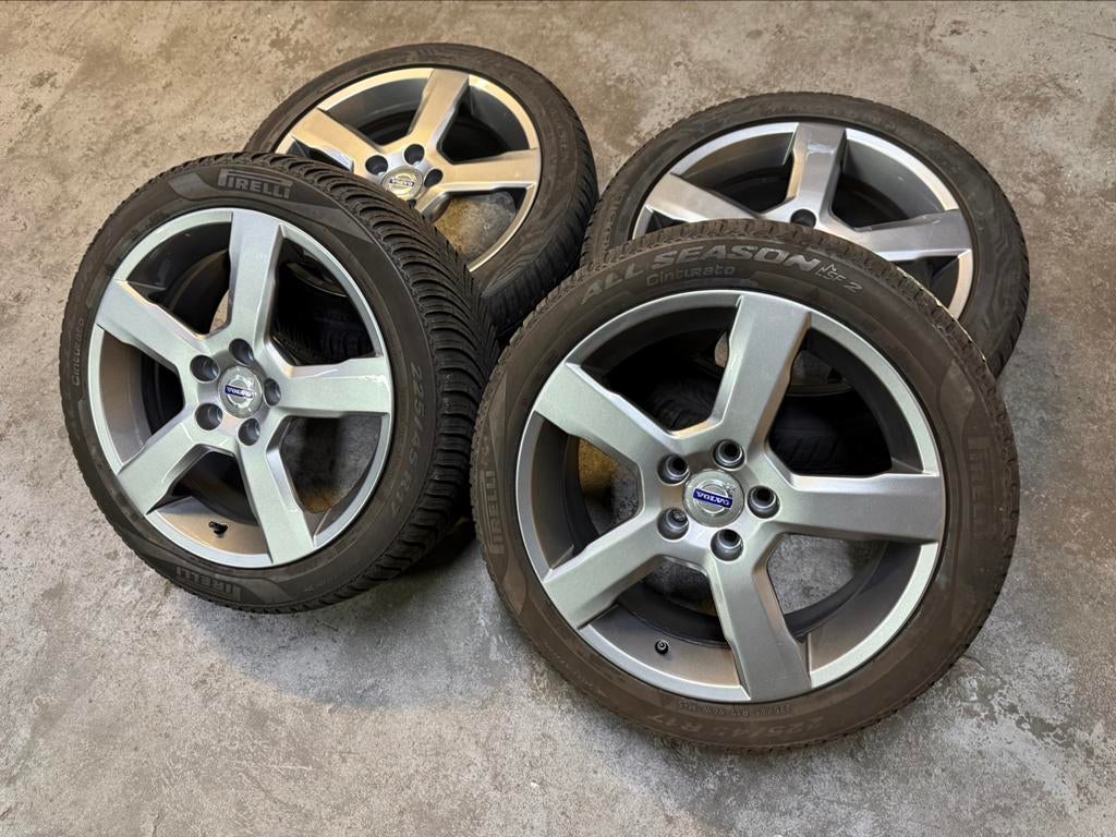 ✅ 17 inch Volvo Cratus Velgen C30 V40 V50 S50 V60 V70 Pih, Ophalen, Gebruikt, Banden en Velgen, 17 inch