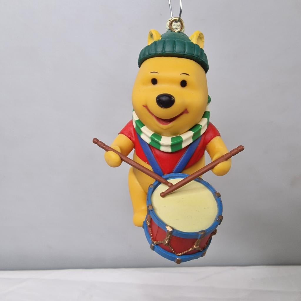 Grolier Winnie de Poeh the Pooh drum kerst ornament vintage, Verzamelen, Disney, Gebruikt, Beeldje of Figuurtje, Winnie de Poeh of vrienden