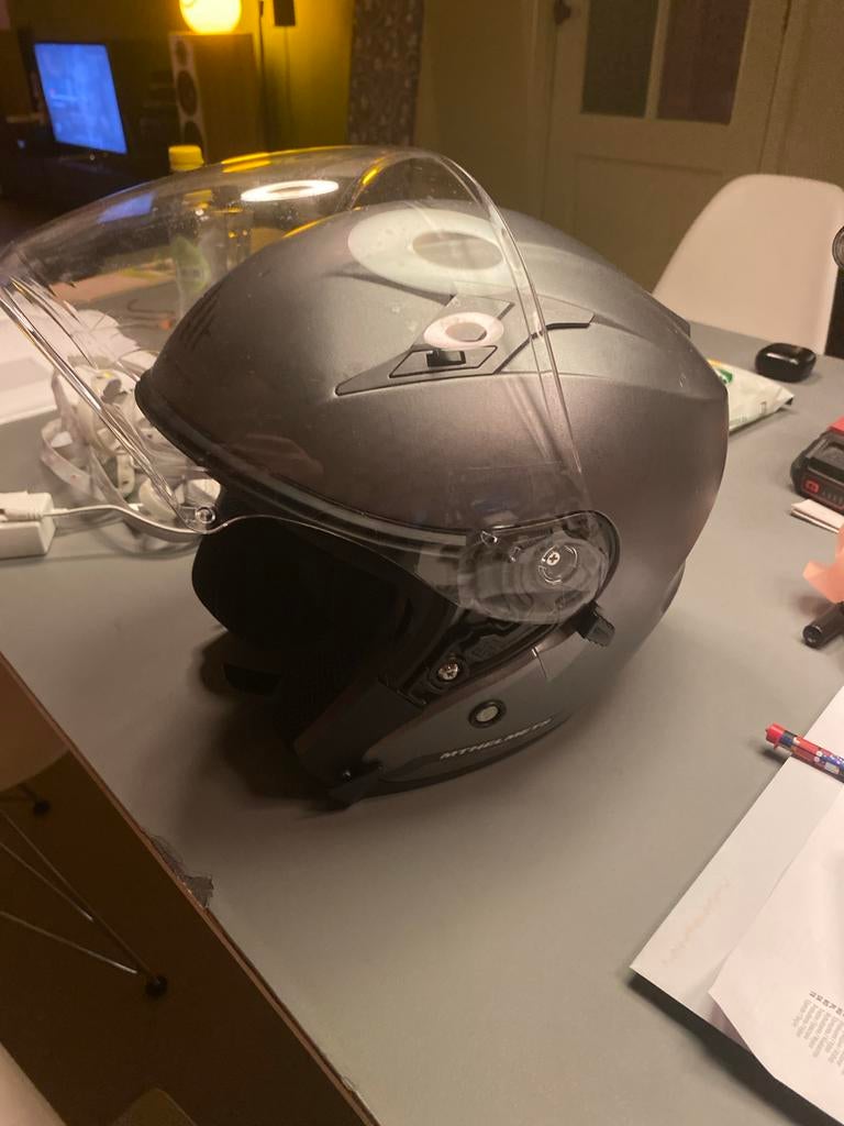 Scooter helm zo goed als nieuw, Fietsen en Brommers, Brommerhelmen, Ophalen, Zo goed als nieuw, Large