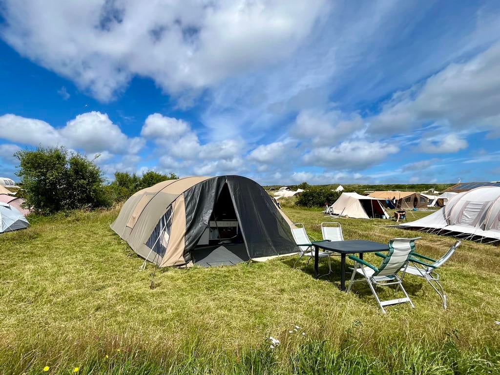Vakantie in ruime tent op Camping Stortemelk Vlieland