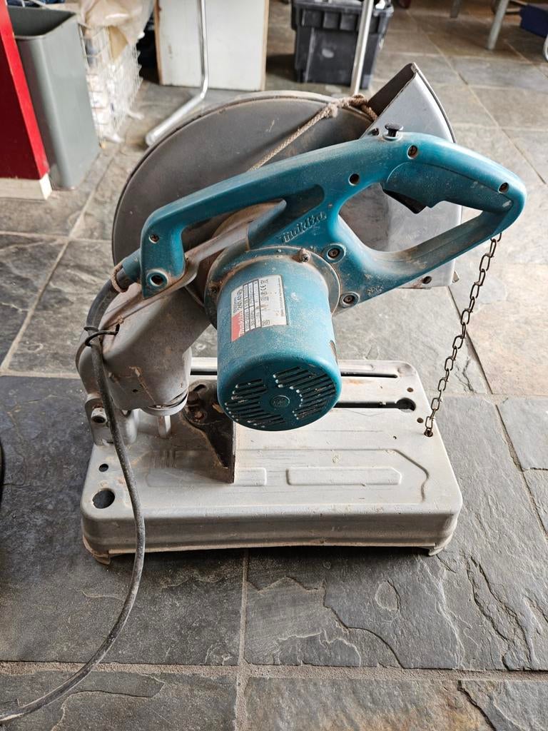 Makita 2414 NB afkort slijpmachine 220v, Doe-het-zelf en Verbouw, Ophalen, Zo goed als nieuw, 1200 watt of meer, Afkortzaag