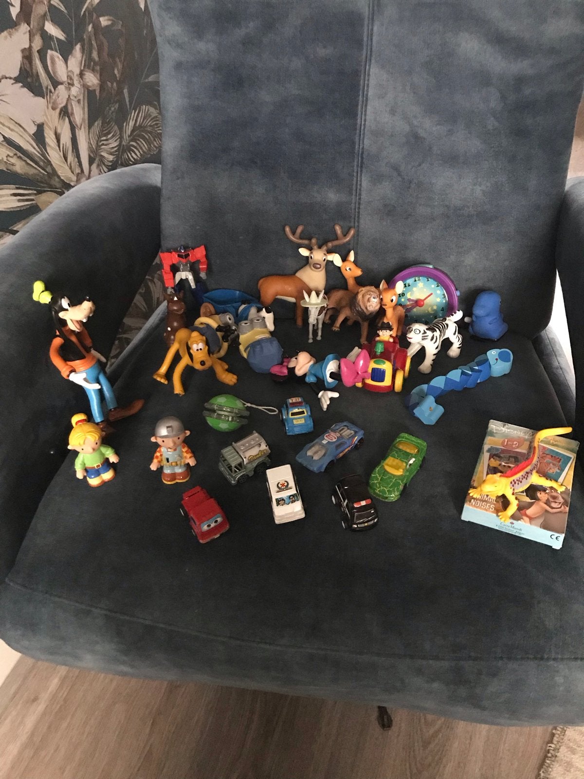 Grote verzameling speelgoedfiguren en auto's, Ophalen of Verzenden, Gebruikt, Jongen of Meisje