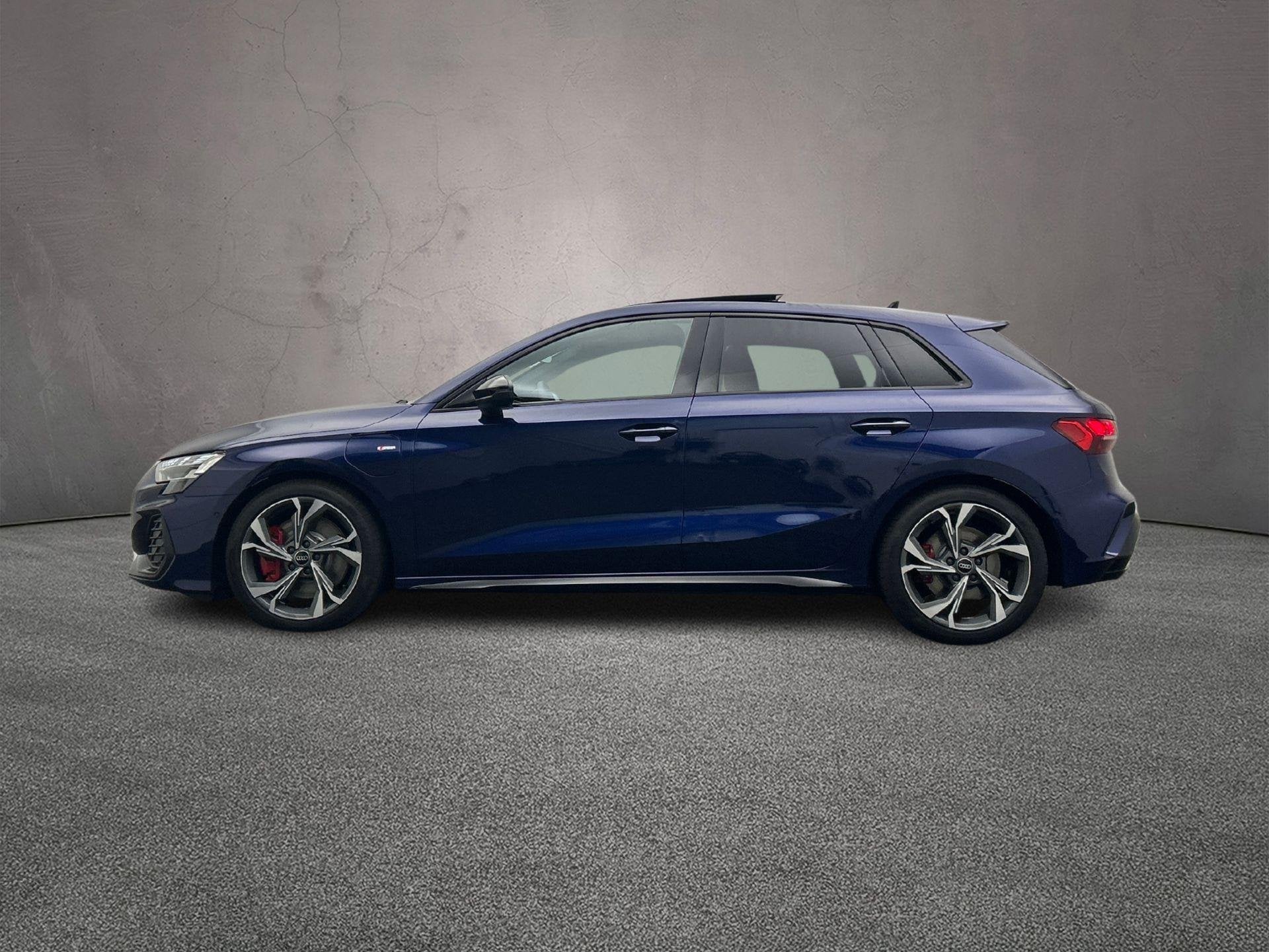 Audi A3 Sportback 45 TFSI e 272PK S edition Competition | Pa, Auto's, 1498 cc, 4 cilinders, 26 kWh, 71 km/l