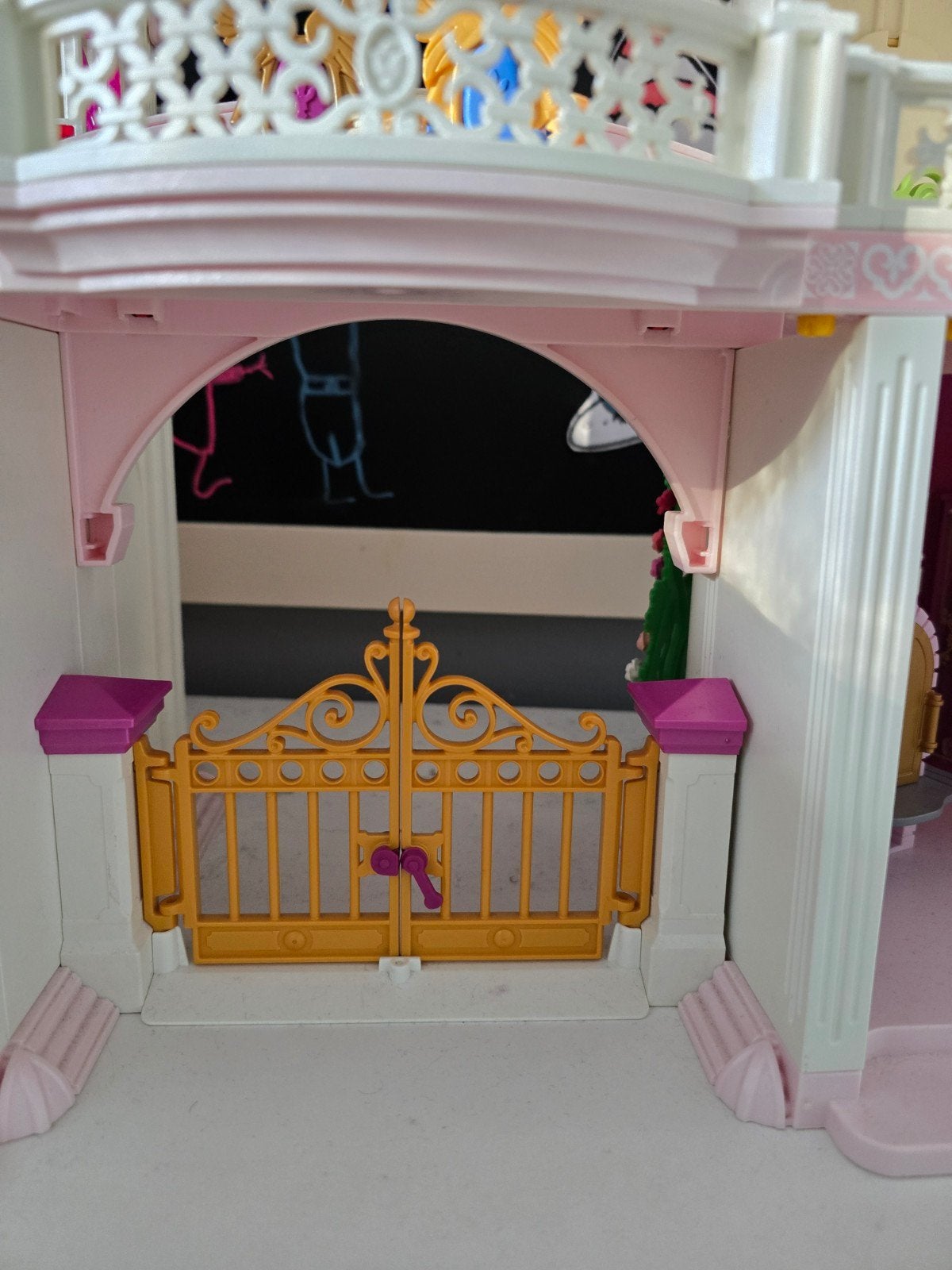 Foto 9 van playmobil kasteel 70447