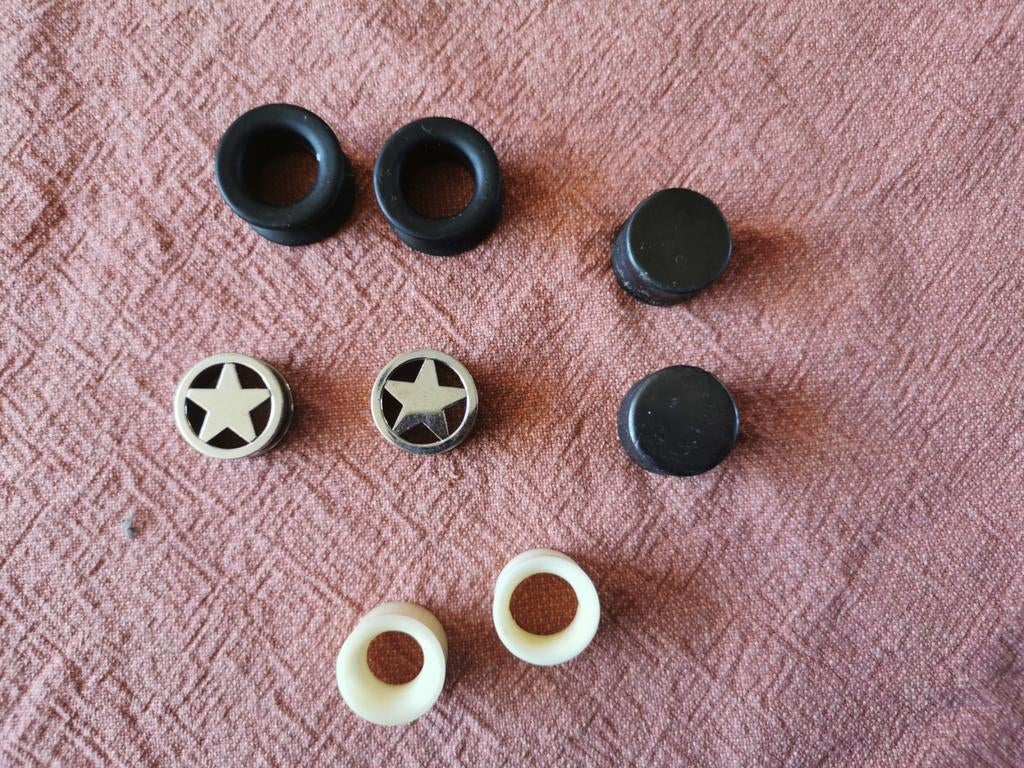 4 paar tunnels en plugs, Ophalen of Verzenden