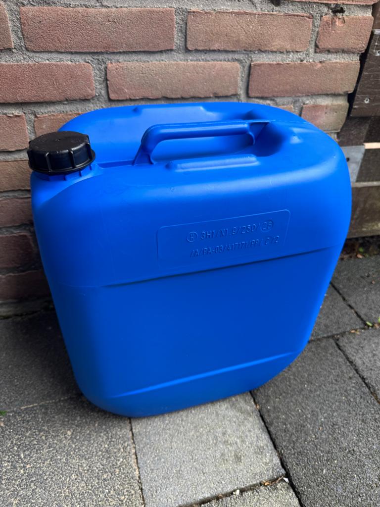 Jerrycan 30 liter met UN keurmerk - Ideaal voor brandstof/wa, Ophalen of Verzenden, Gebruikt