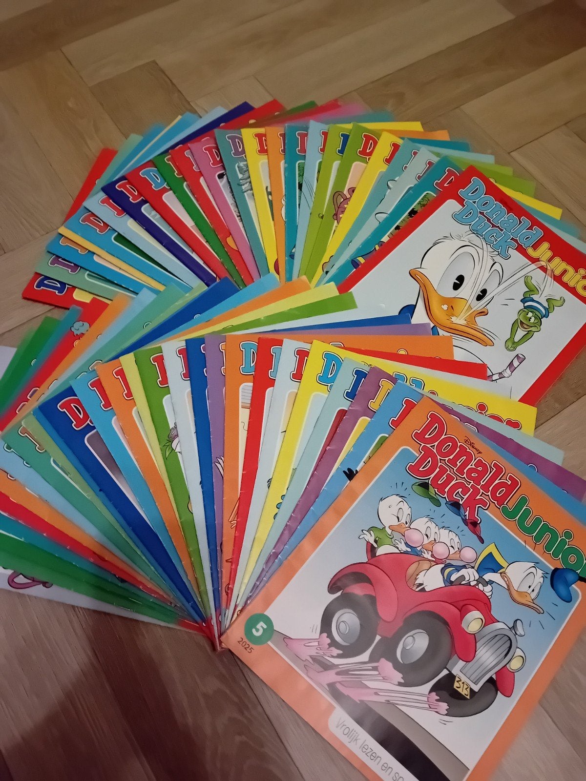 52x Donald Duck Junior ideaal voor beginnende lezers!, Boeken, Complete serie of reeks, Ophalen of Verzenden, Gelezen, Donald Duck