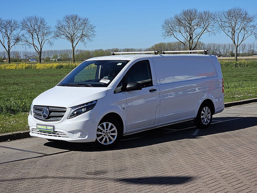 MERCEDES-BENZ VITO 116 l3 xl led automaat!, Auto's, Achterwielaandrijving, Gebruikt, Euro 6, 4 cilinders