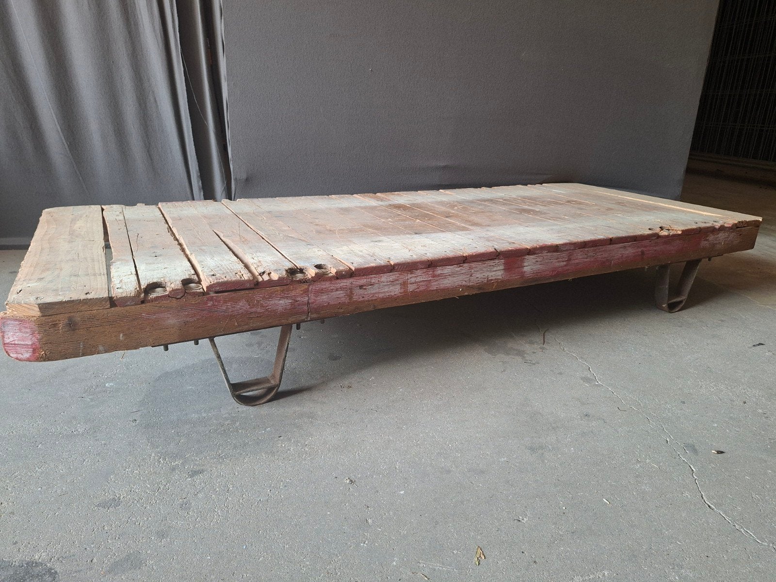 Daybed, bankje , tafel houten salontafel,  vlonder, Ophalen
