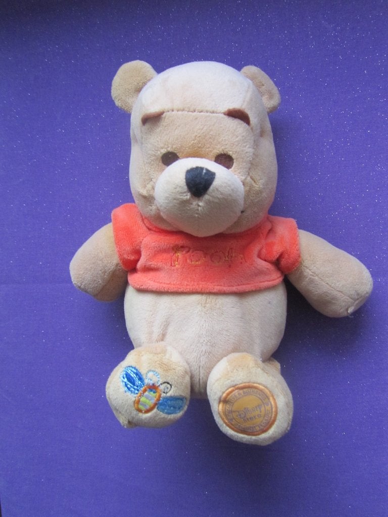 THE DISNEY STORE Knuffel BEER WINNIE THE POOH. 27 CM *Nieuw*, Disney, Disney, Beer, Nieuw