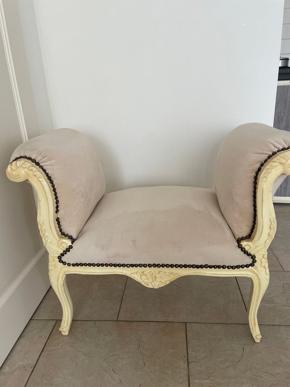 BAROK BANKJE MET VELOURS  STOFFERING, Antiek en Kunst, Antiek | Meubels | Stoelen en Banken, Ophalen of Verzenden