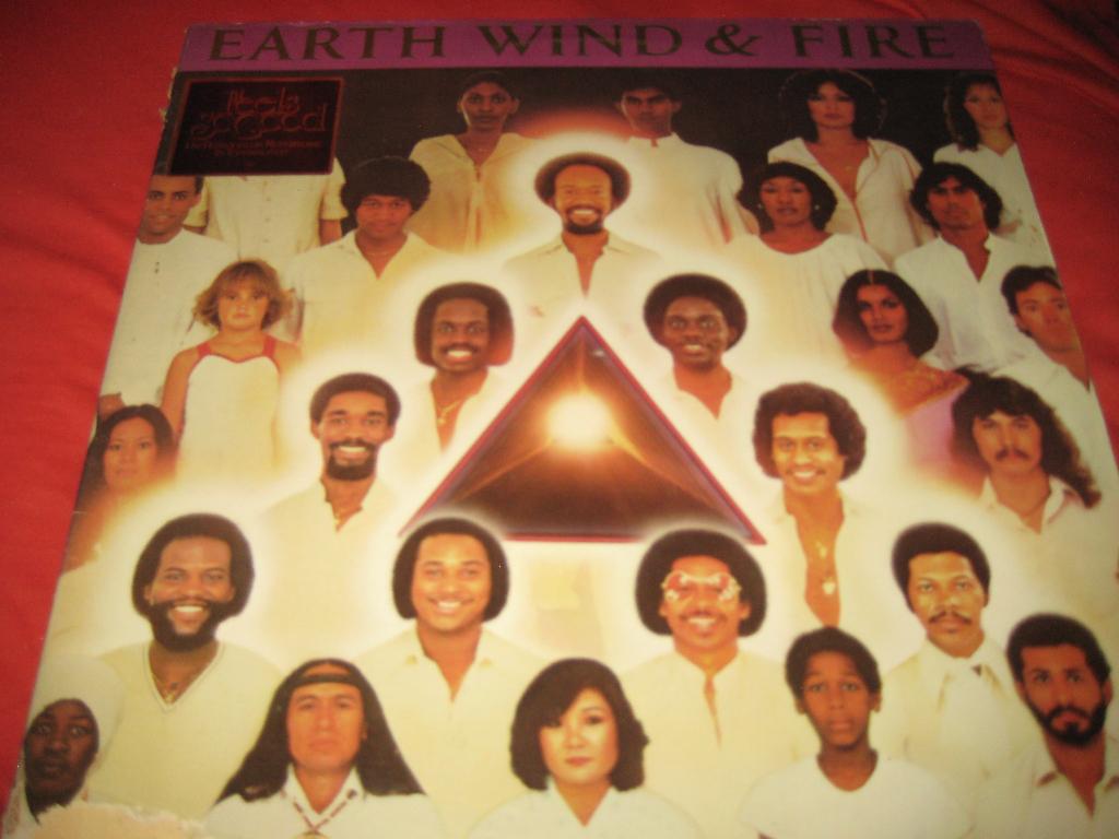 2 LPs, Earth, WInd + Fire: Faces, Ophalen of Verzenden, Zo goed als nieuw, 12 inch