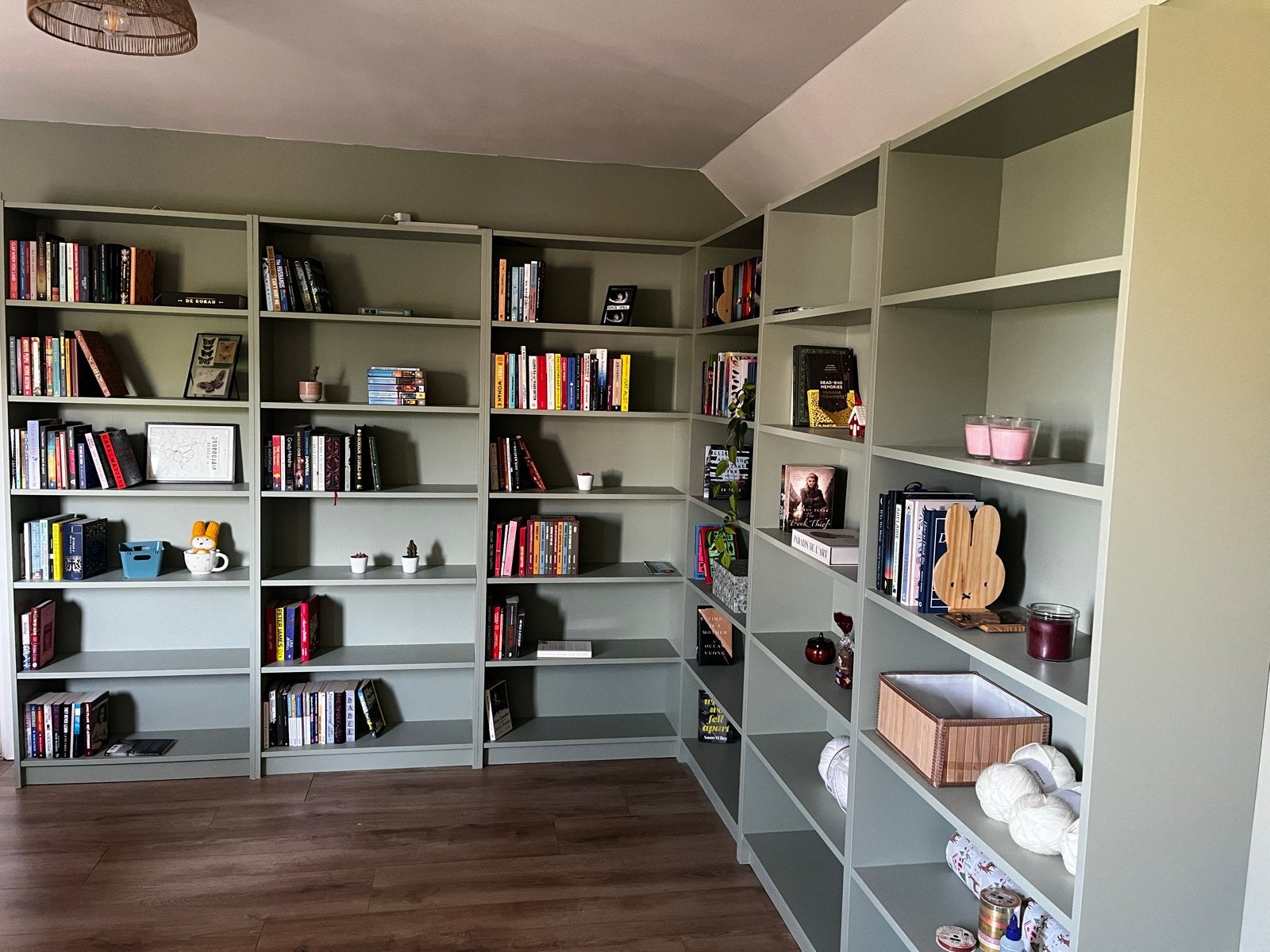 Groene boekenkast, Ophalen, Met plank(en), Gebruikt, 200 cm of meer