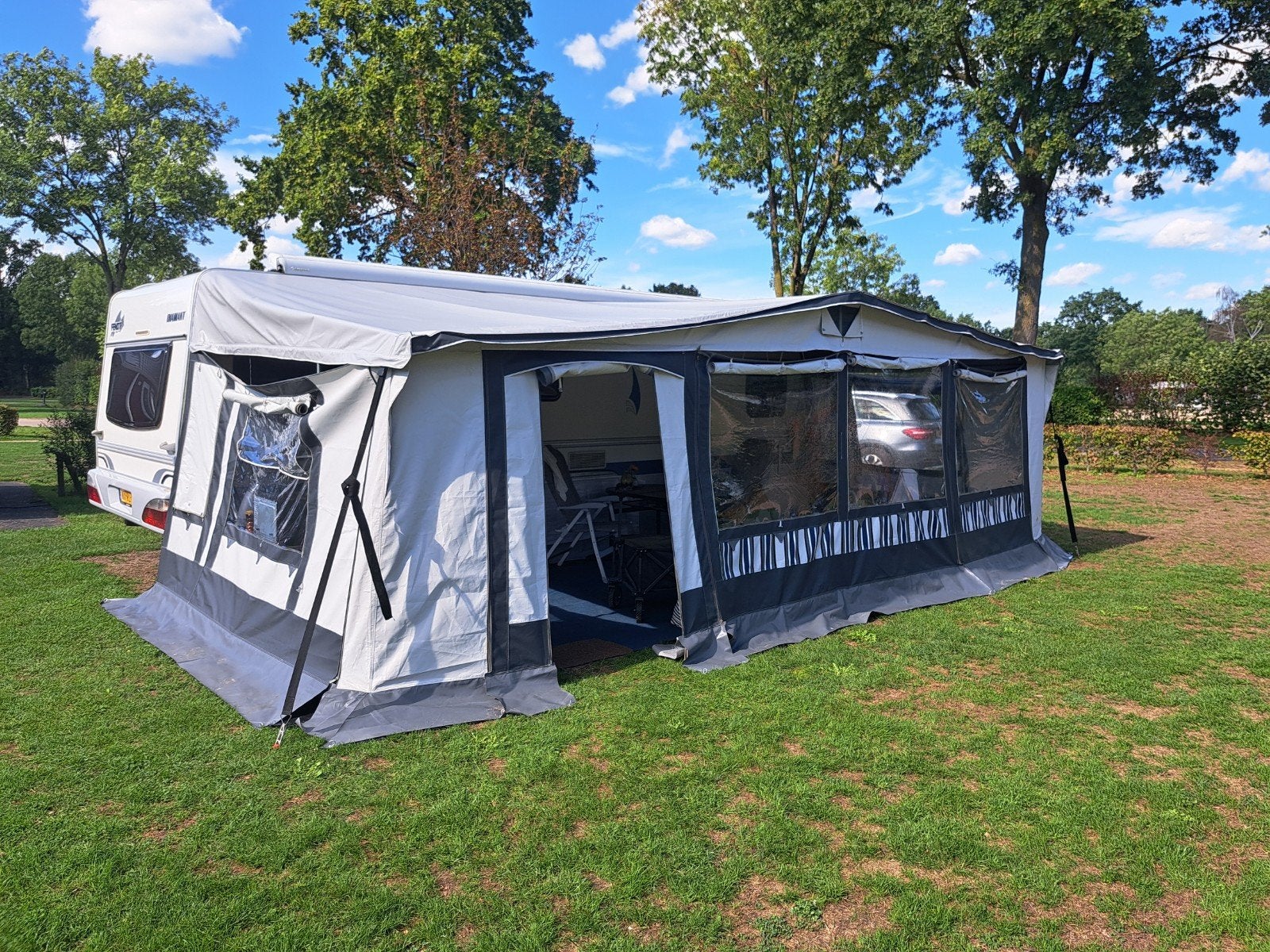 Foto 11 van Fendt Diamant 700 Caravan met DWT voortent